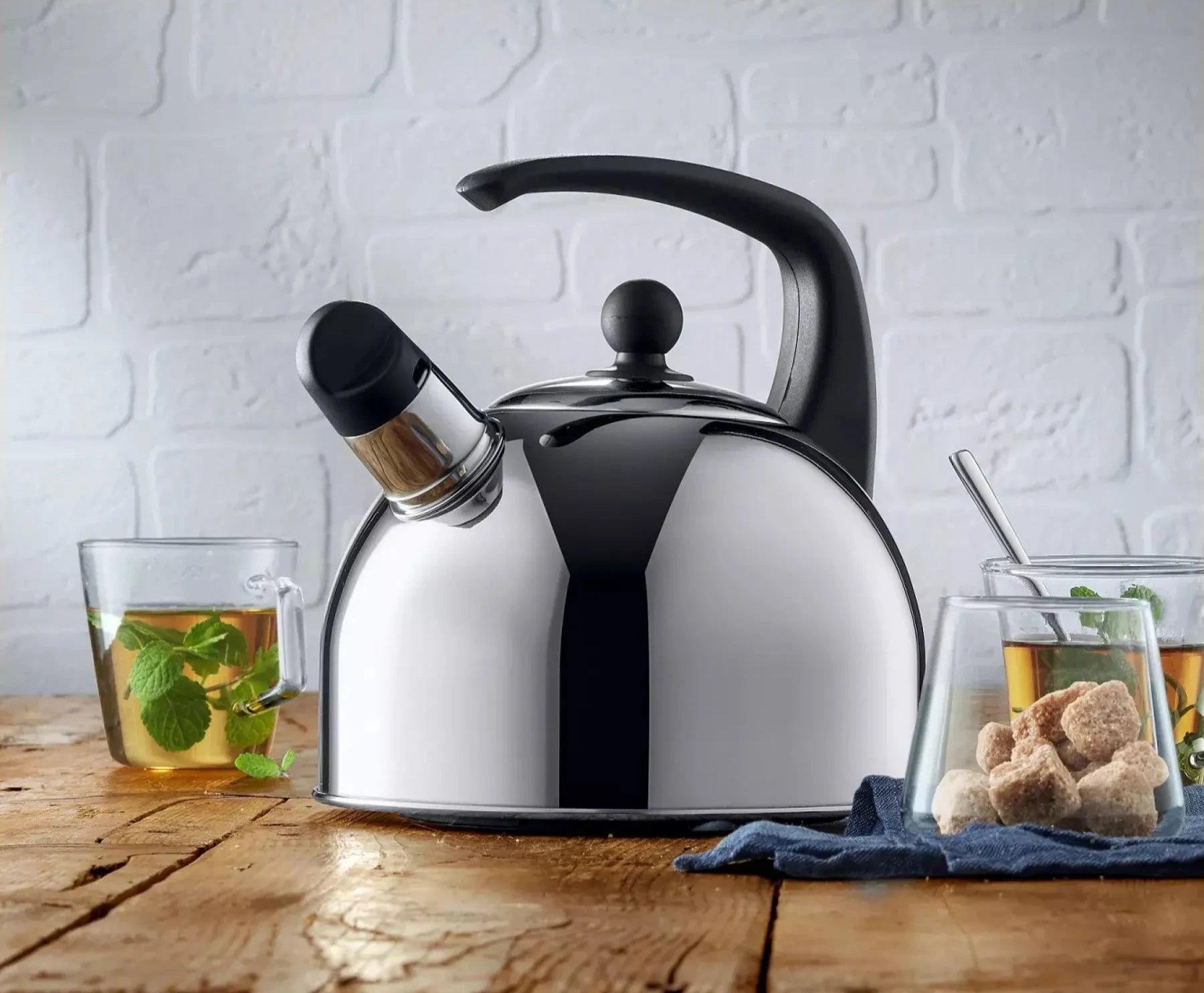Tējkanna ar svilpi WMF Whistling kettle 2L - DomoTehnika