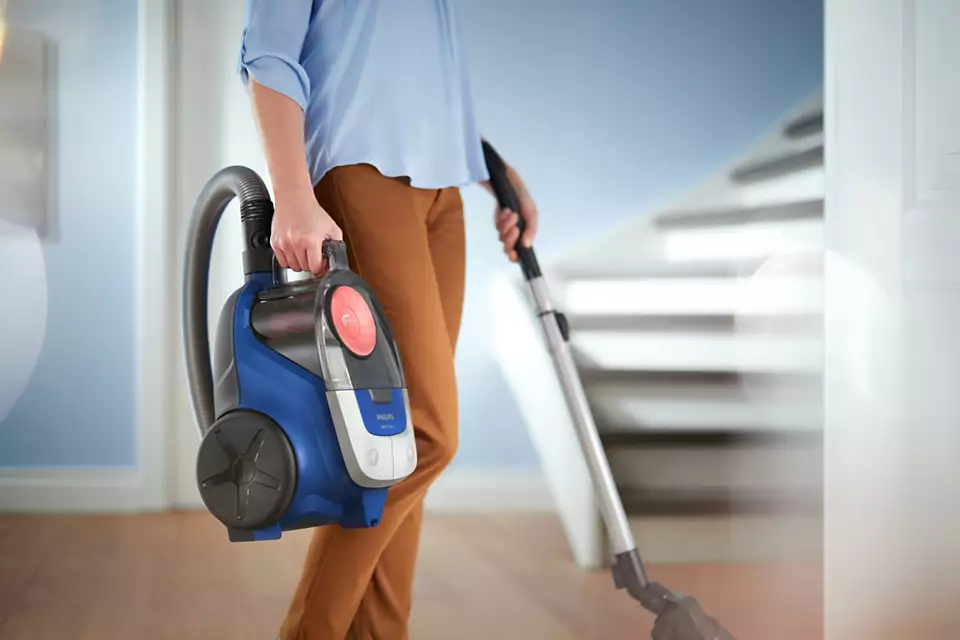 PHILIPS PowerCyclone 4 bezmaisa putekļsūcējs, 850 W XB2123/09