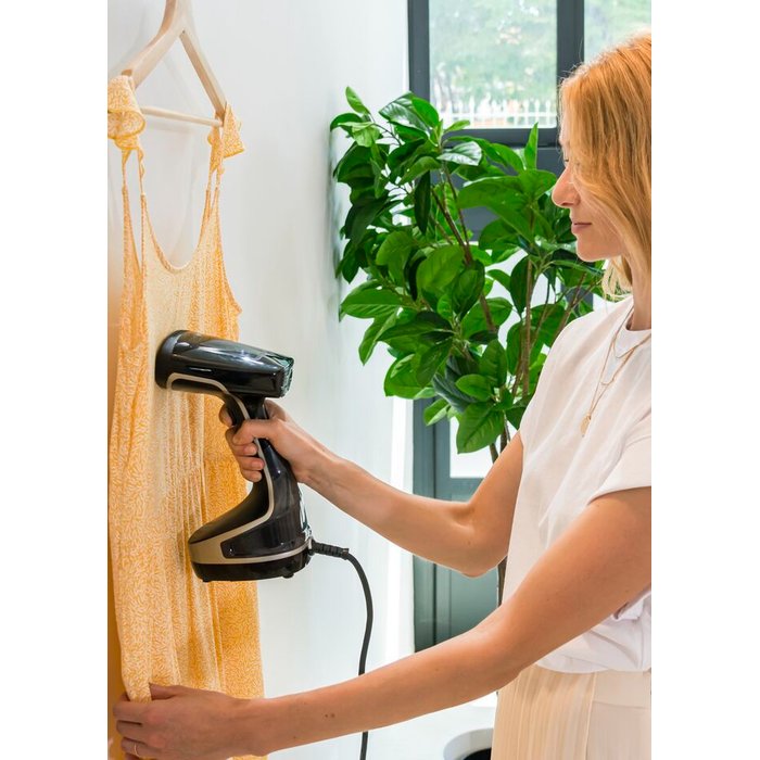 Clothes steamer TEFAL DT8270