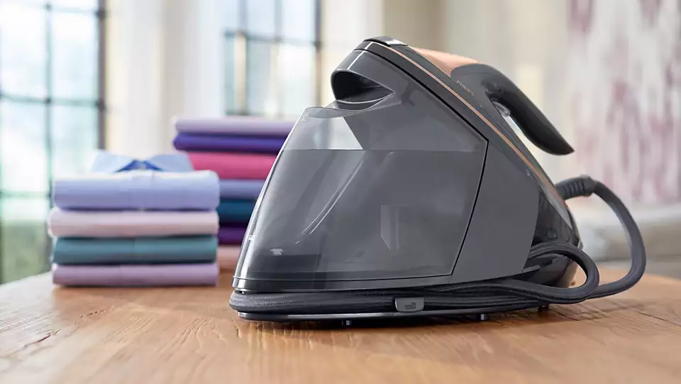 PHILIPS Perfect Care tvaika ģeneratora gludeklis PSG9040/80