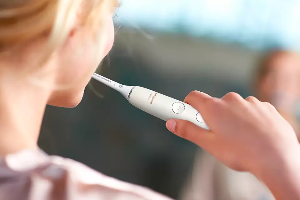 Sonicare zobu birste DiamondClean 9000 ar īpašu lietotni, balta HX9911/19