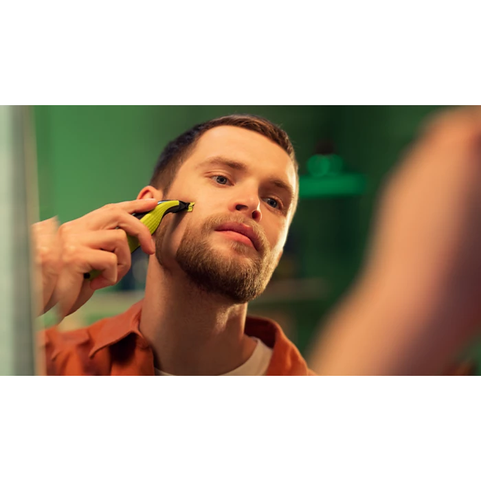 PHILIPS OneBlade 360 skuveklis sejai, zaļš un pelēks ar 3 rugāju ķemmēm QP2724/23