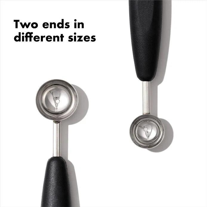 Virtuves piederumi OXO Double-Sided Melon Baller 39781 - DomoTehnika