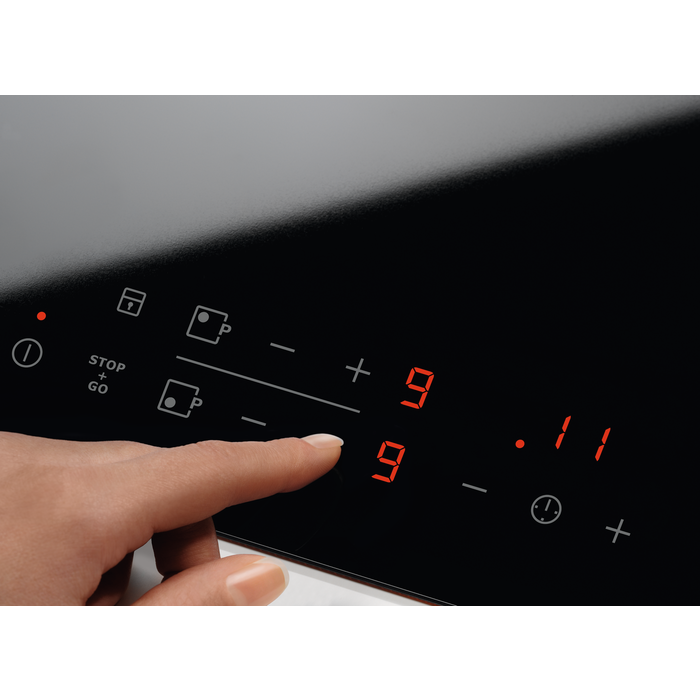 Electrolux keramiskā plīts virsma EHF6342XOK