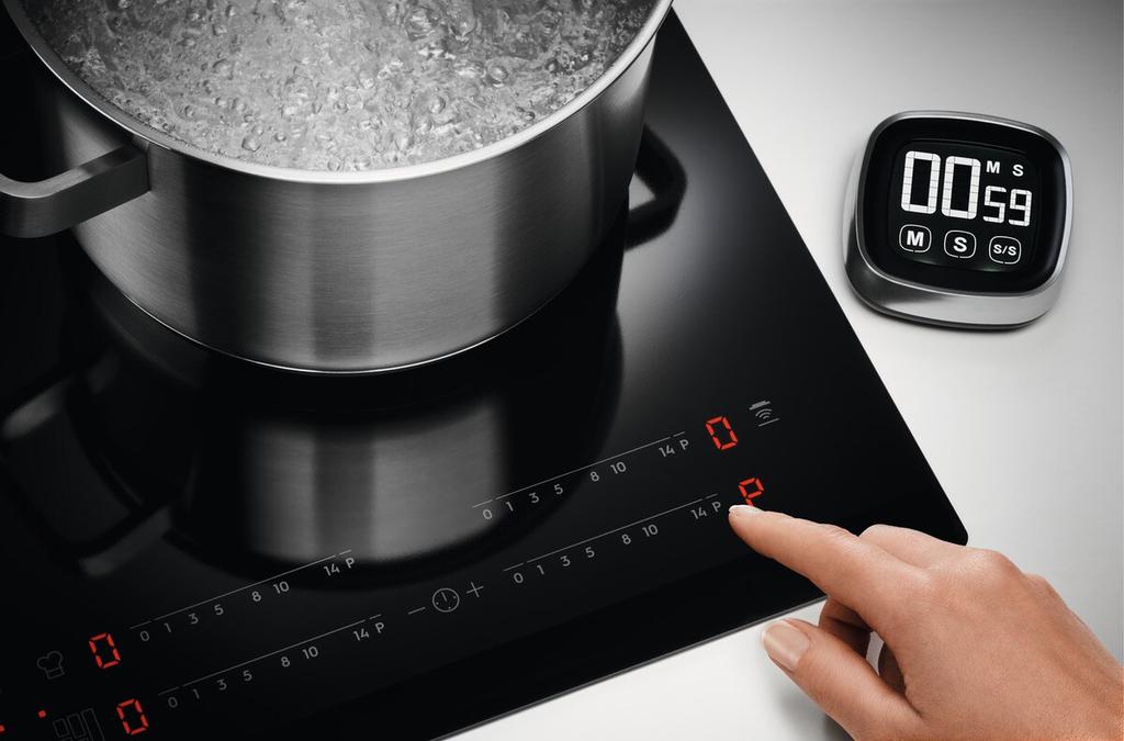 Electrolux 700 SenseBoil ar Hob2Hood indukcijas plīts virsma, iebūv., 60 cm EIS62453