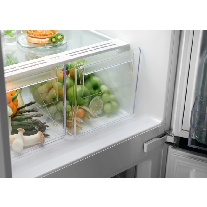 Electrolux iebūvējams ledusskapis ar saldētavu, 177.2 cm, F ENT6NE18S