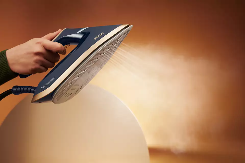 PHILIPS Perfect Care tvaika ģeneratora gludeklis PSG6066/20