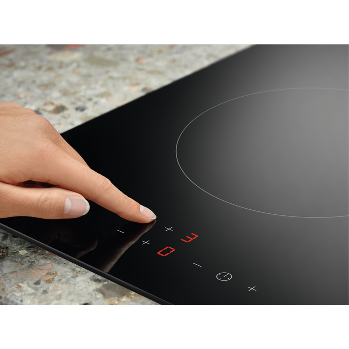 Built-in electric hob ELECTROLUX LHR3233CK