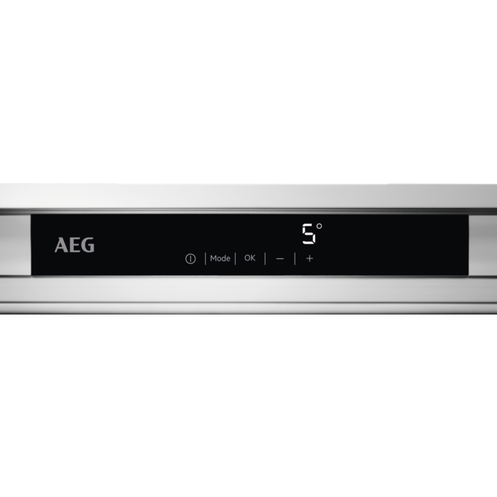 AEG iebūvējams ledusskapis, 176.9 cm SKE818E1DC