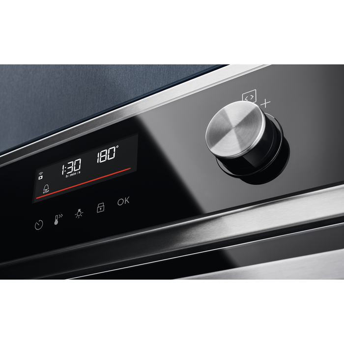 Electrolux Tvaika cepeškrāsns 600. sērija ar SteamBake, iebūv., melna EOD6P66WX