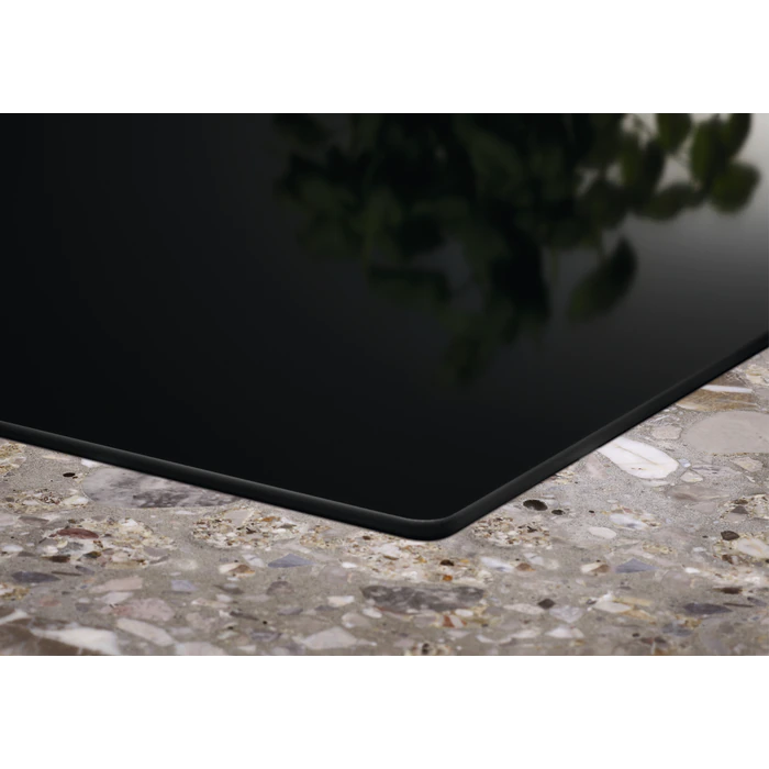 Electrolux indukcijas plīts virsma LIT30230C