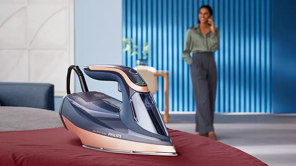 PHILIPS 8000 sērijas Tvaika gludeklis,3000W, tumši zils DST8050/20