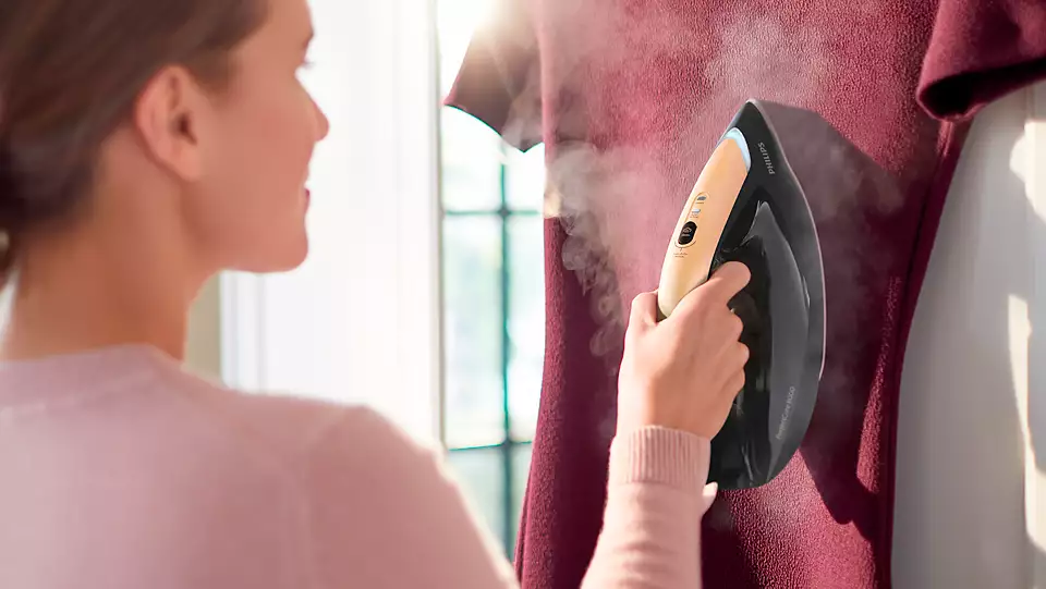 PHILIPS Perfect Care tvaika ģeneratora gludeklis PSG8130/80