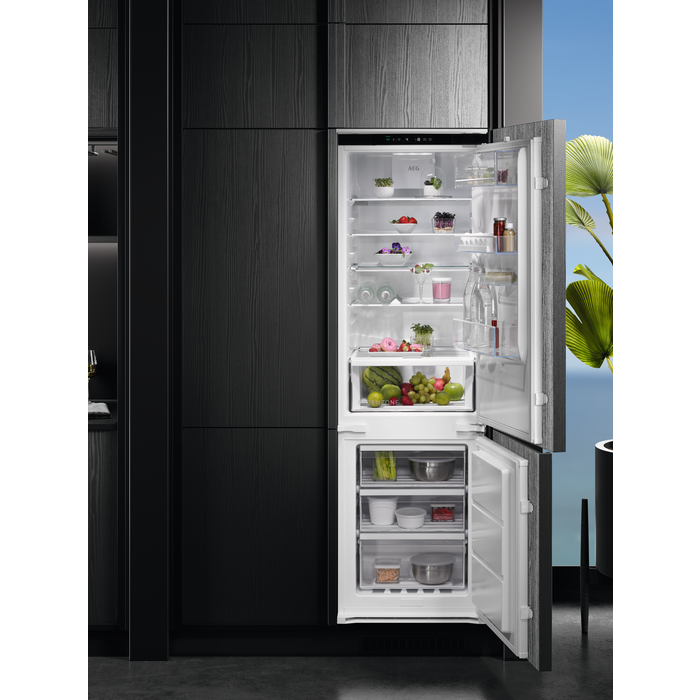 AEG iebūvējams ledusskapis, 177.2 cm TSC7G181ES