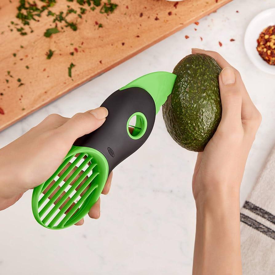 Avokado nazis OXO 3-in-1 Avocado Slicer - Green 1252180 - DomoTehnika