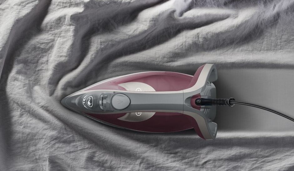 TEFAL Smart Protect Plus gludeklis, 2800W, violets/pelēks FV6870E0