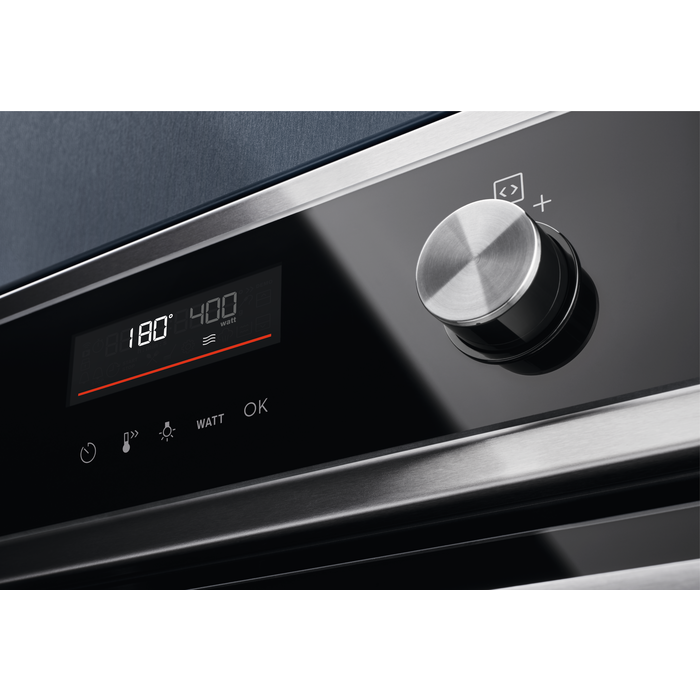 Electrolux iebūvējama cepeškrāsns, melna EVL6E46X