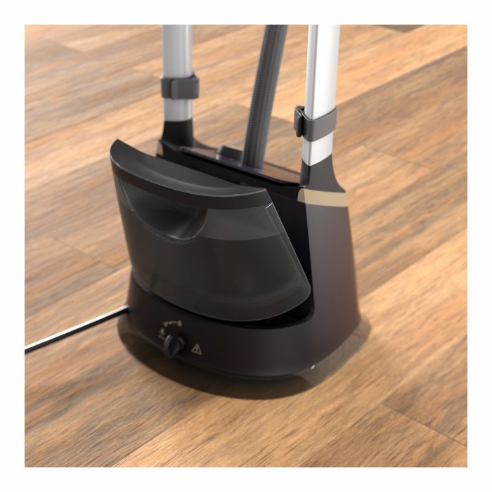 PHILIPS Tvaika gludeklis ar statīvu un iebūvētu StyleBoard, 2000W, melns STE3170/80