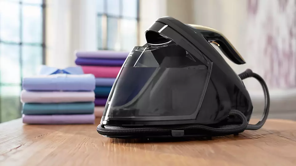 PHILIPS Perfect Care tvaika ģeneratora gludeklis PSG8130/80