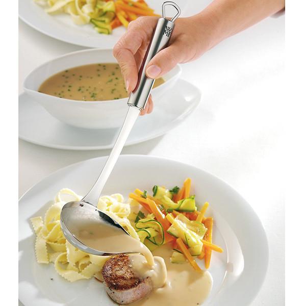 Mērces karote WMF Pouring ladle Profi Plus - DomoTehnika