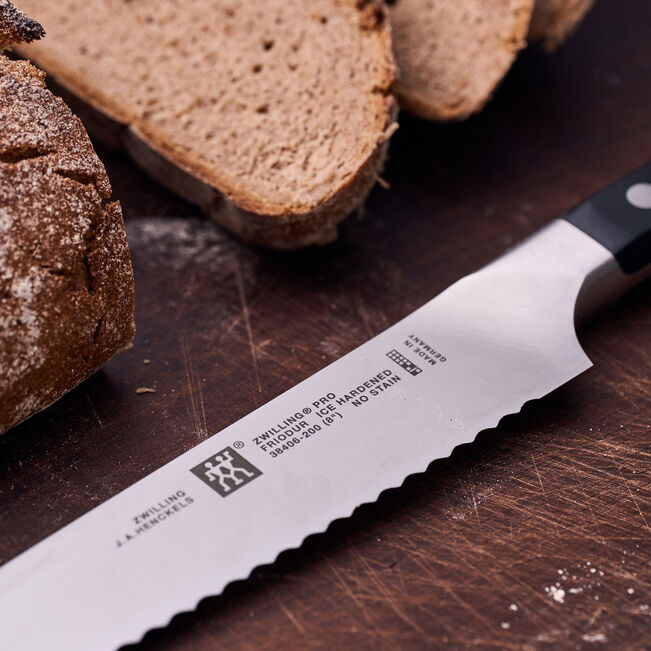 Maizes nazis ZWILLING Pro, Bread knife, 200mm 1002800 / 38406-201-0
