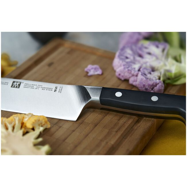 Šefa nazis ZWILLING Pro, Chef's knife, 200mm 1002774 / 38401-201-0