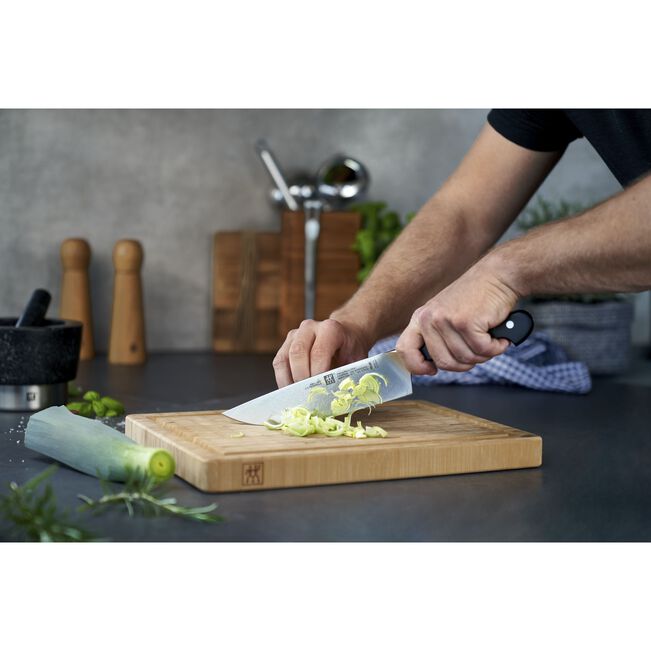 Šefa nazis ZWILLING Pro, Chef's knife, 200mm 1002774 / 38401-201-0