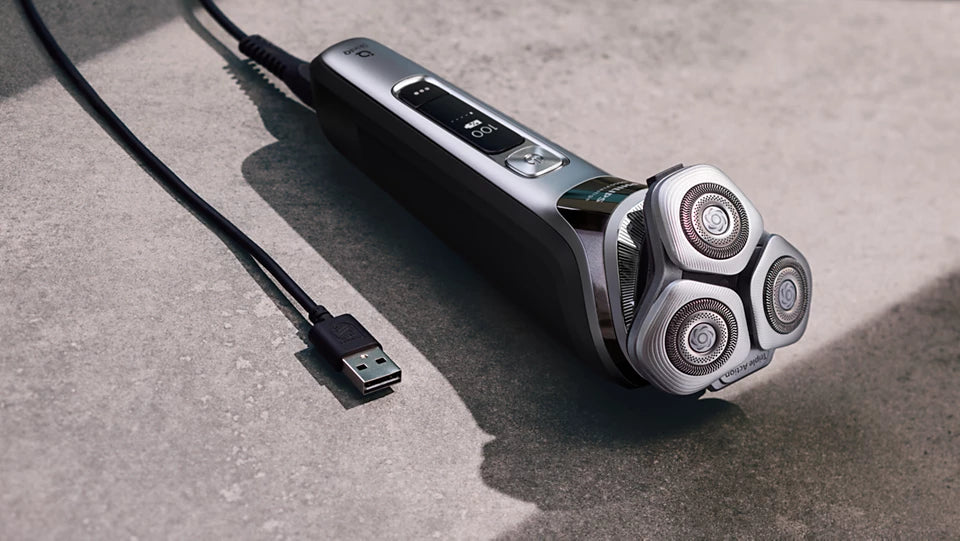 PHILIPS i9000 Prestige Ultra Elektroskuveklis mitrai/sausai skūšanai (lādējams), Tumšs šīferis XP9202/10