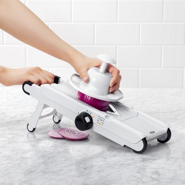 Dārzeņu smalcinātājs OXO V-Blade Mandoline - DomoTehnika