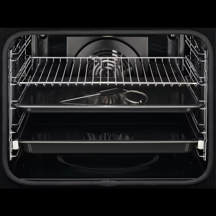 Electrolux AssistedCooking cepeškrāsns, nerūsējoša tērauda EOE8P39WX