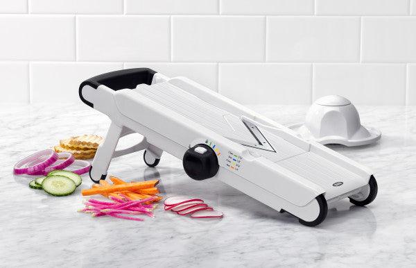 Dārzeņu smalcinātājs OXO V-Blade Mandoline - DomoTehnika