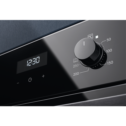 Electrolux cepeškrāsns, iebūv., melna EOD5C50Z