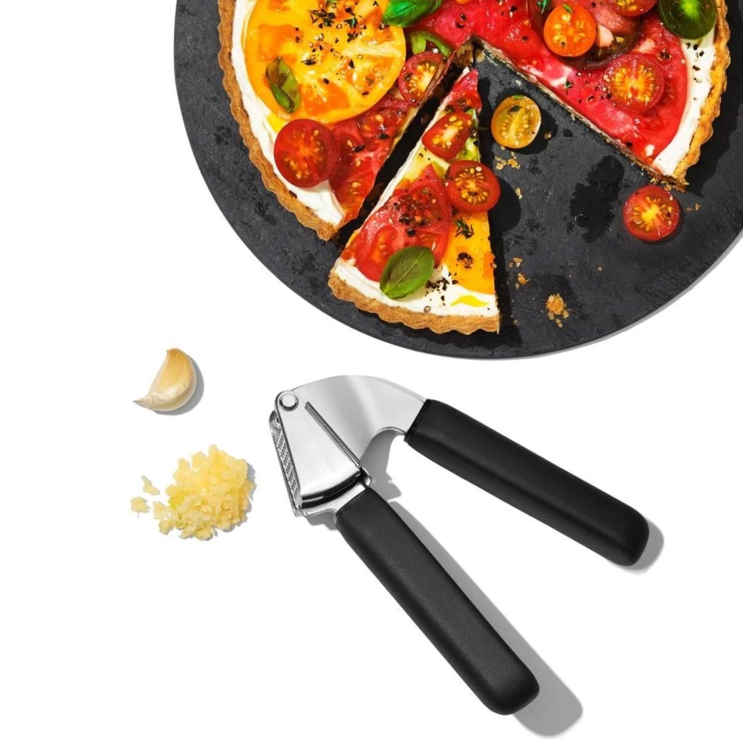 Ķiploku spiede OXO Garlic Press 11327300 - DomoTehnika