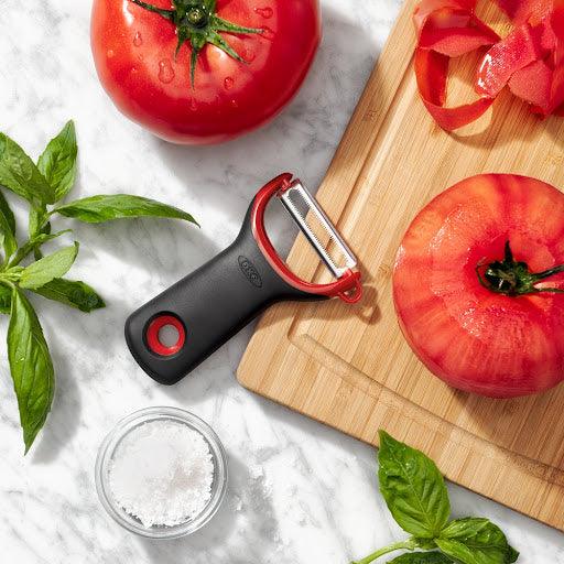 Mizotājs OXO Serrated Prep Peeler 11259000 - DomoTehnika