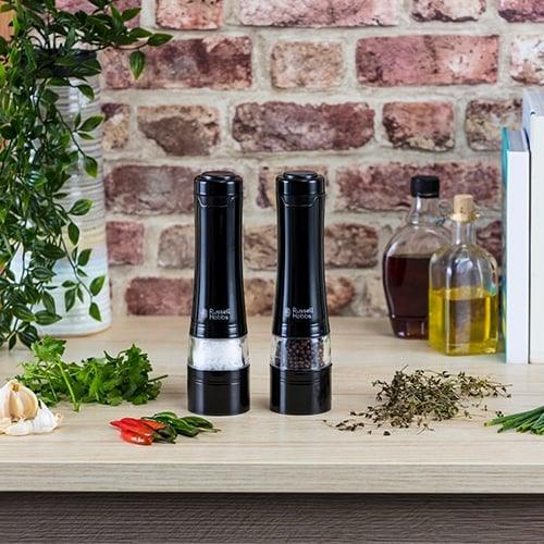 Sāls un piparu dzirnaviņas RUSSELL HOBBS 28010-56 Salt/Pepper Gr - DomoTehnika