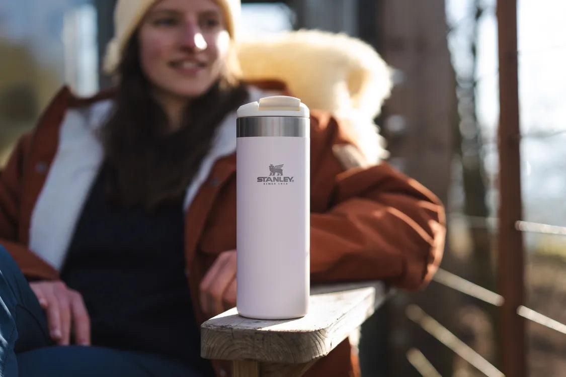 The AeroLight Transit Mug 0,47L gaiši rozā