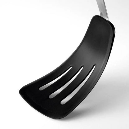 Lāpstiņa OXO Silicone Flexible Omelette Turner 1071532 - DomoTehnika
