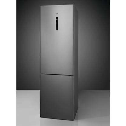 AEG 8000.sērijas No Frost Brīvstāvošs Ledusskapis ar saldētavu, 201 cm RCB736E7MX