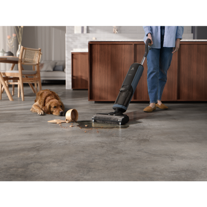 Electrolux 800.sērijas Wet&amp;Dry bezvadu putekļusūcējs bez maisiņa, zils EW81U3DB