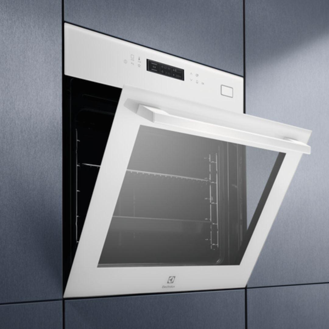 Iebūvējamā cepeškrāsns ELECTROLUX EOB7S31V - DomoTehnika