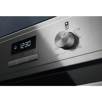 Electrolux cepeškrāsns, iebūv., 72l, tērauda ar pārklājumu pret pirkstu nospiedumiem EOF3H50X