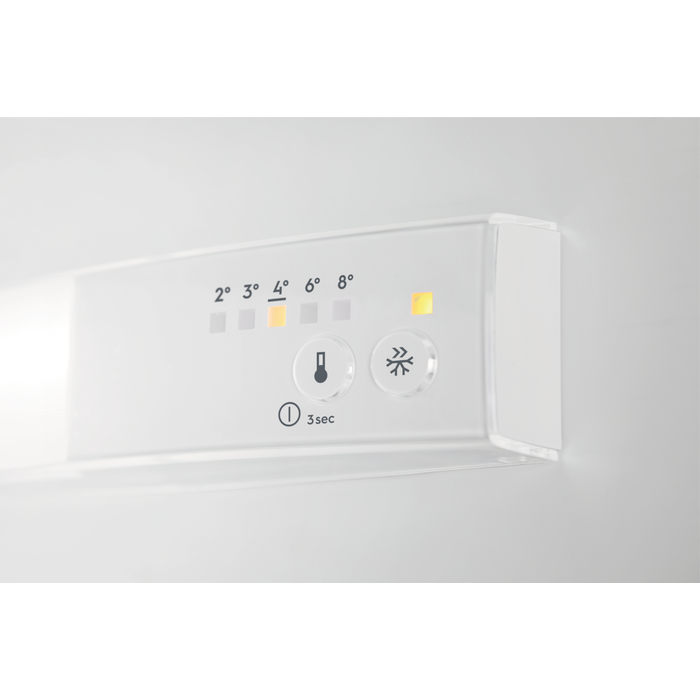 Electrolux iebūvējams ledusskapis ar saldētavu apakšā,177.2cm LNS5LE18S