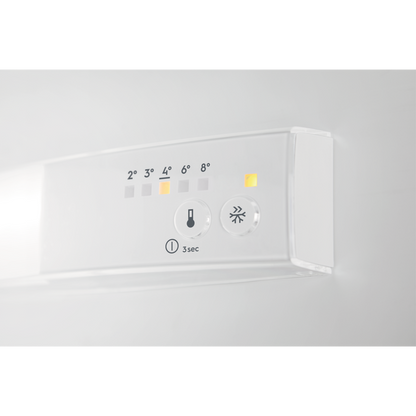 Electrolux iebūvējams ledusskapis ar saldētavu apakšā,177.2cm LNS5LE18S