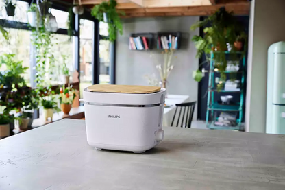 PHILIPS Eco Conscious Edition Tosteris, 830W, zīda balti matēts HD2640/10