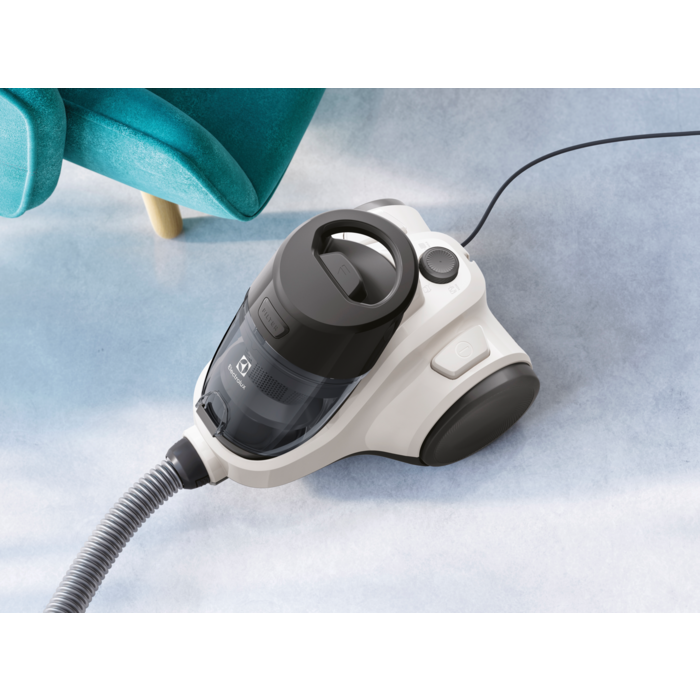 Пылесос ELECTROLUX EC41-2SW 