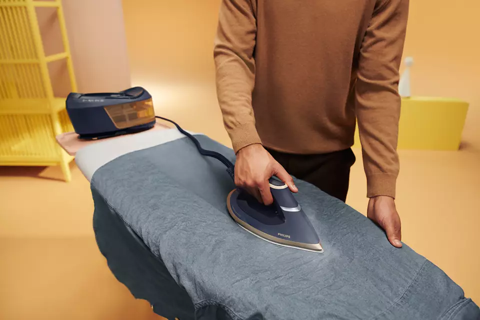 PHILIPS Perfect Care tvaika ģeneratora gludeklis PSG6066/20