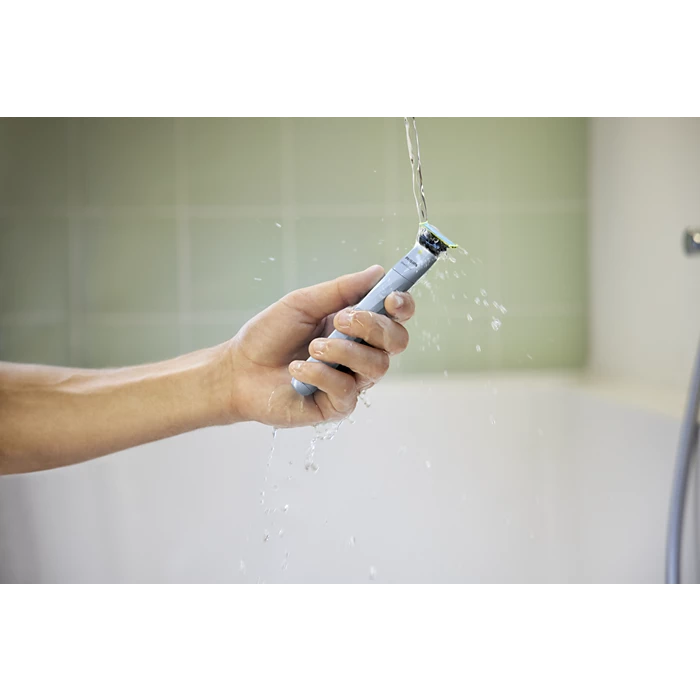 PHILIPS OneBlade 1st Shave skuveklis sejai, zils QP1324/20