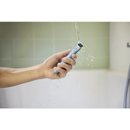 PHILIPS OneBlade 1st Shave skuveklis sejai, zils QP1324/20
