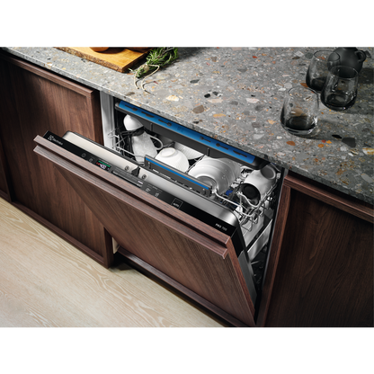 Electrolux trauku mazgājamā mašīna (iebūv.), balta, 60 cm EES48200L