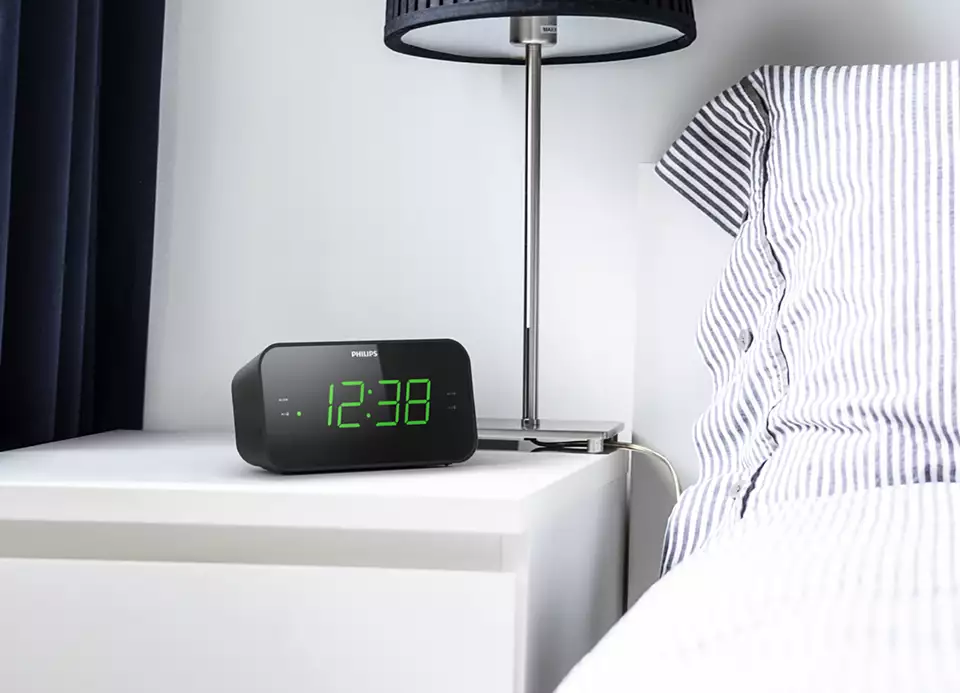 PHILIPS radio pulkstenis, melns TAR3306/12